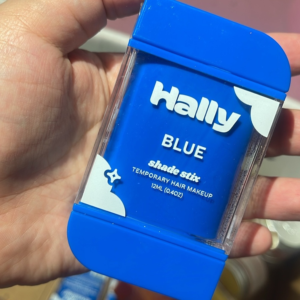Hally  Shade Stix Hair Color
